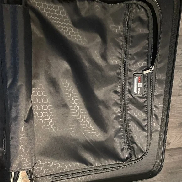 Tumi Navy Hard Shell Luggage - Picture 5 of 13